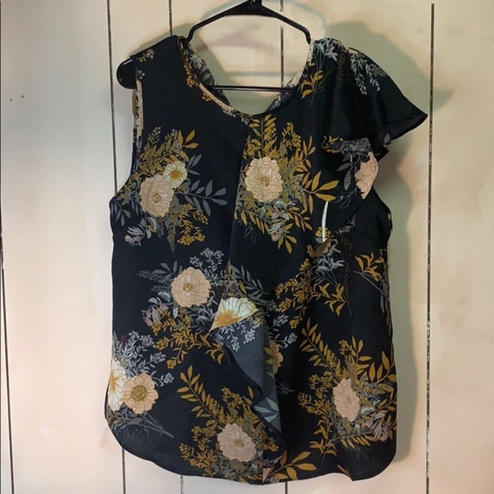 Anthology Size 12 Flutter Asymmetrical Floral Top - image 1